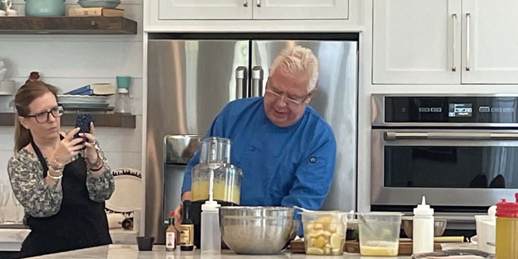 EC10D541-6CD4-476A-8DD2-8118E0C3136B_1_105_c