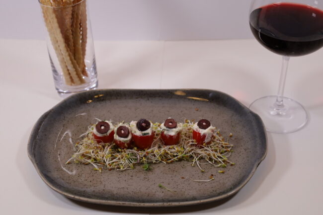 AD1C14D2-4E2F-41DD-AF8F-FEAC9F158744_1_105_c