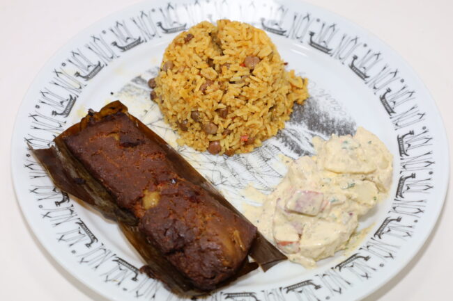 Pastele with rice and potato salad 4 2022